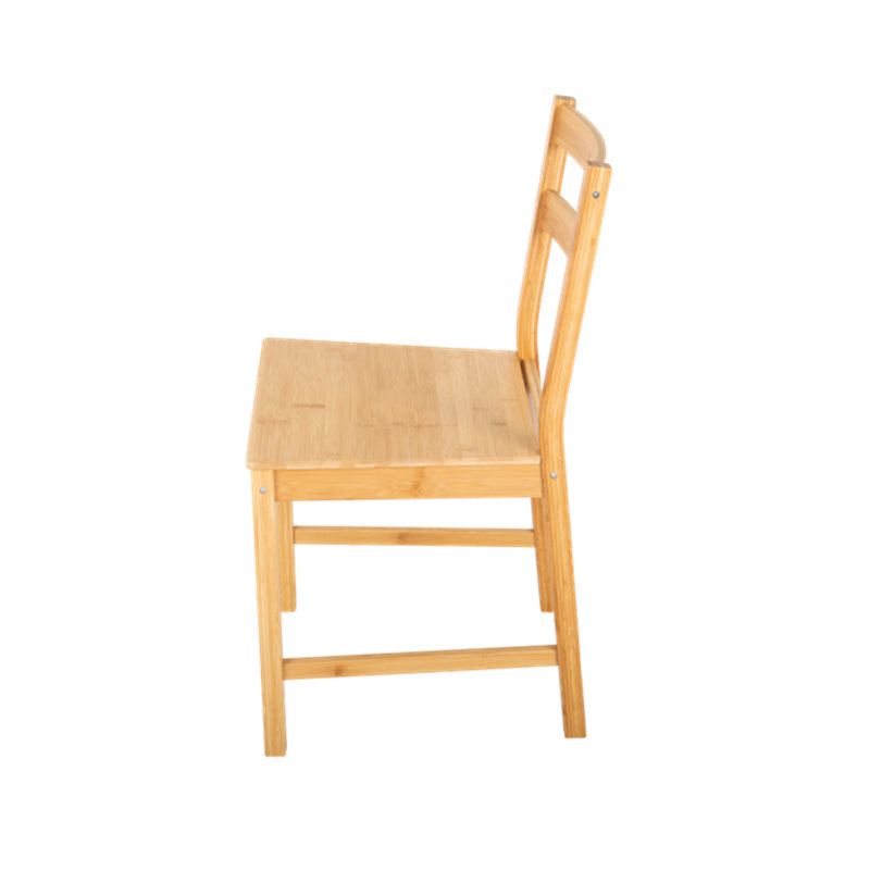 Pöytä ja 4 tuolia setti